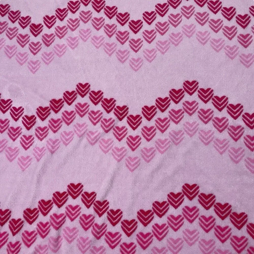 Pink Hearts Blanket Throw 88 x 74 Soft Love Cuddle Girly Winter Warm Cozy Cute
